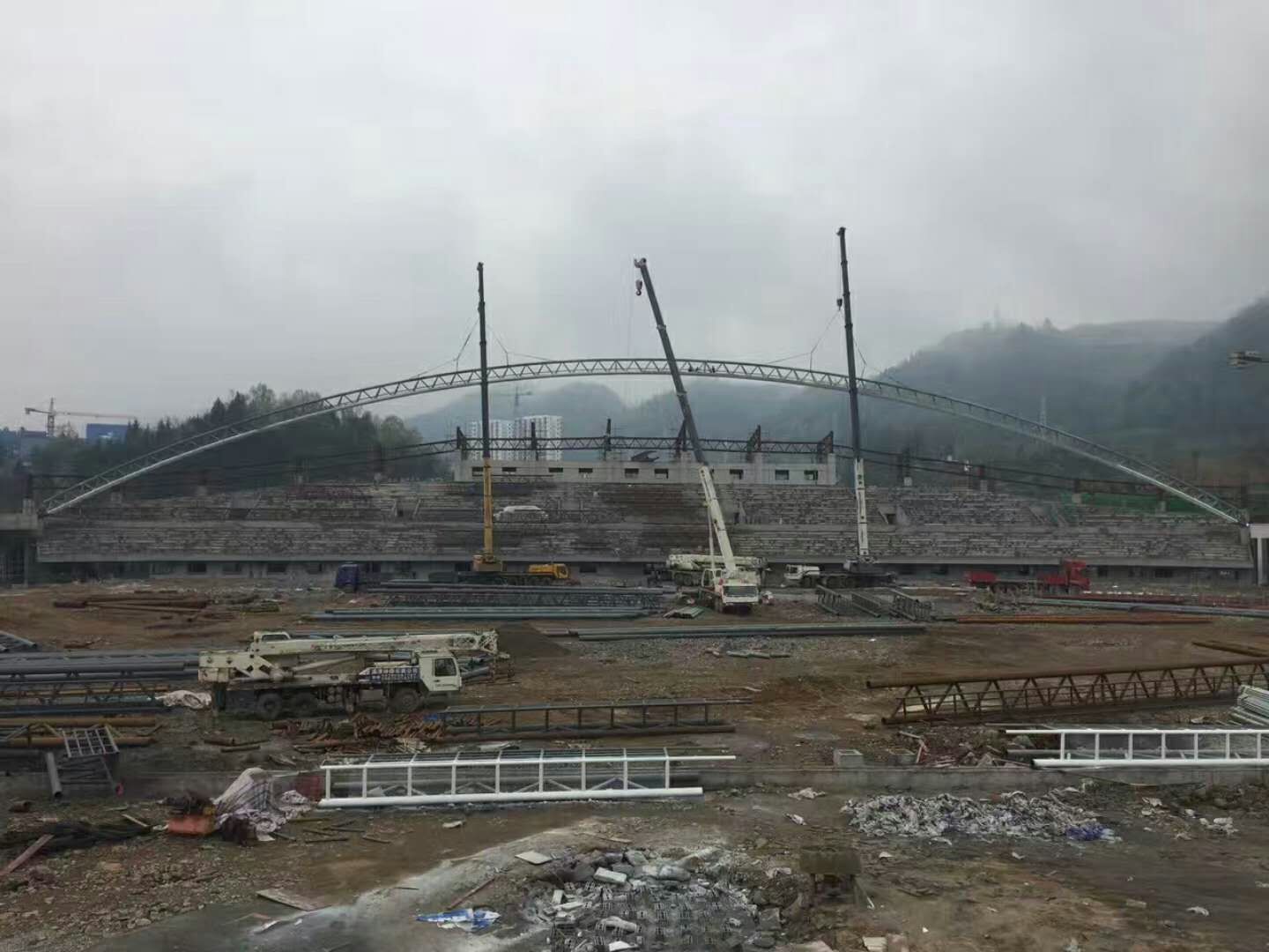 無(wú)縫管用于橋梁建設